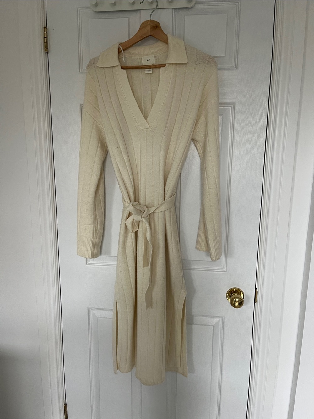H&M Cream Long Sleeve Ribbed Knit Belted Dress